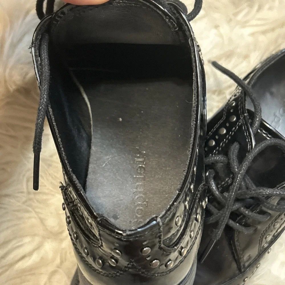 Sophie17 Black Patent Leather Silver Studded‎ Brogues Women's 6 Dress Oxfords